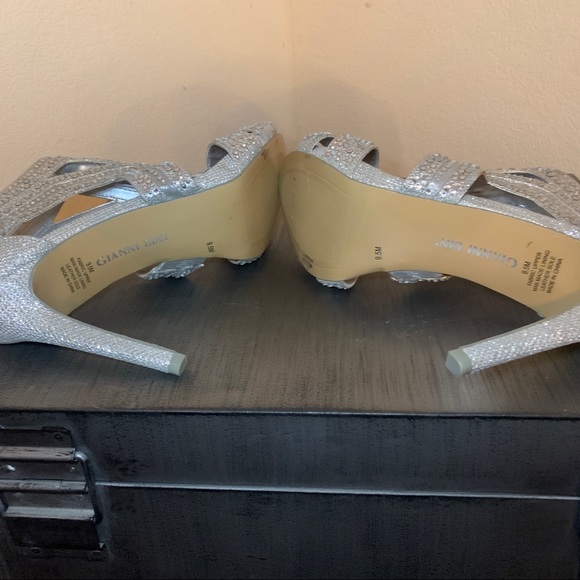 Gianni Bini silver Studded Dress Sandal - Picture 5 of 6